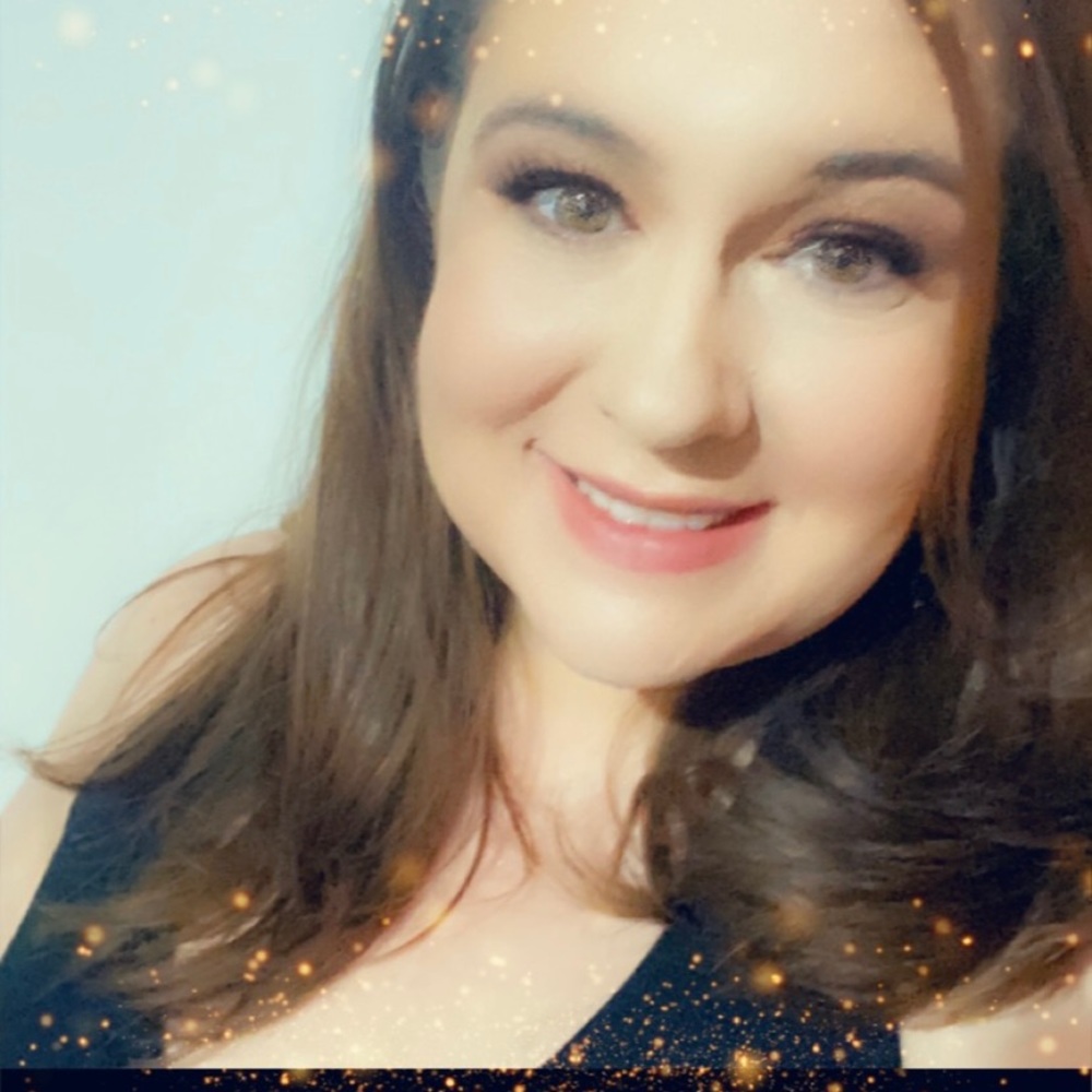 Meet your Posher, Jacqueline